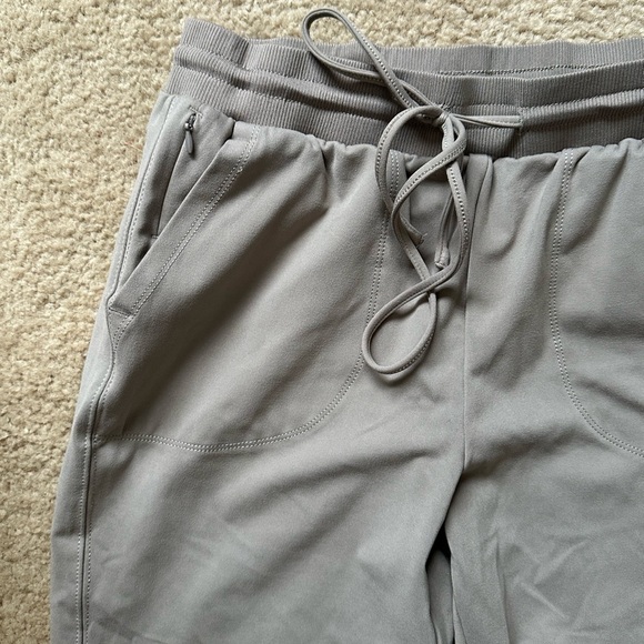 Rachel Zoe Men's Gray Joggers - Picture 2 of 4